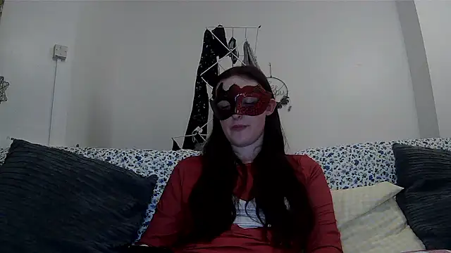 Snapshot of LexiSnowUK chatting on 13, 1, 2026 LexiSnowUK online show from 13, 1, 2026