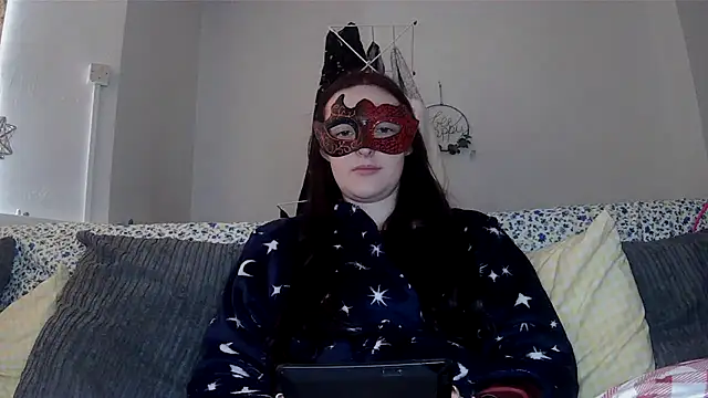 Snapshot of LexiSnowUK chatting on 14, 1, 2026 LexiSnowUK online show from 14, 1, 2026