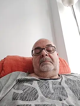 Satiro Sevilla online show from 3, 3, 2026