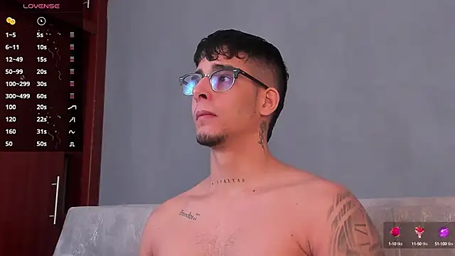 Snapshot of iamcamiloo_ chatting on 16, 1, 2025 iamcamiloo online show from 16, 1, 2025