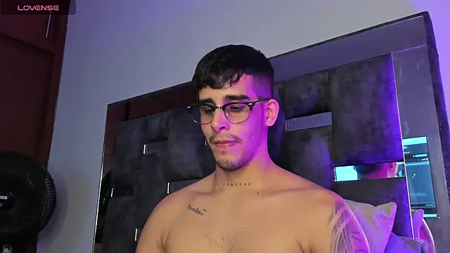 Snapshot of iamcamiloo_ chatting on 16, 3, 2025 iamcamiloo online show from 16, 3, 2025