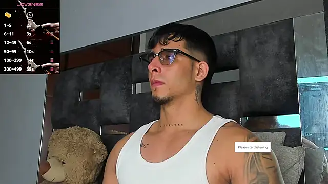 Snapshot of iamcamiloo_ chatting on 10, 9, 2025 iamcamiloo online show from 10, 9, 2025