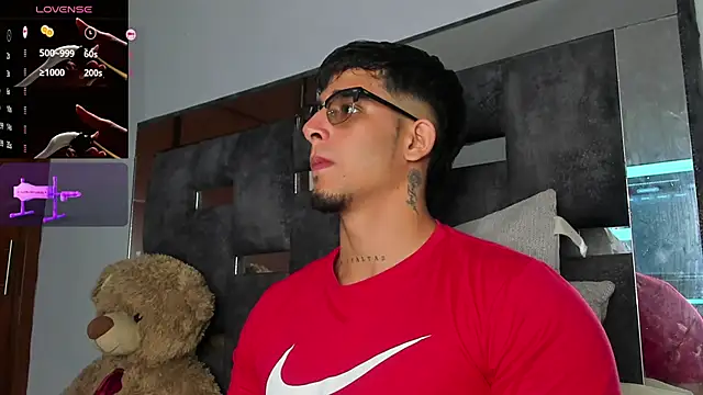 Snapshot of iamcamiloo_ chatting on 30, 9, 2025 iamcamiloo online show from 30, 9, 2025