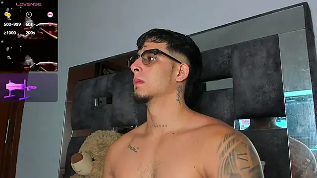 Snapshot of iamcamiloo_ chatting on 1, 10, 2025 iamcamiloo online show from 1, 10, 2025