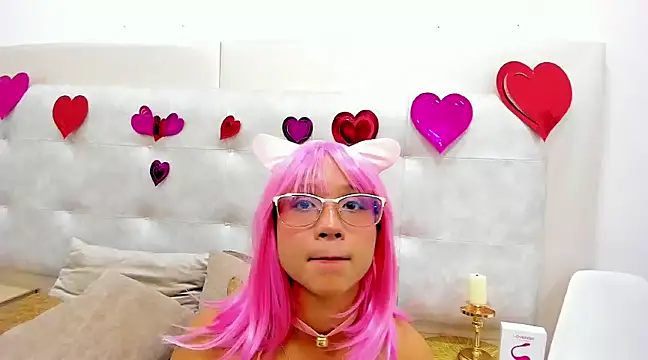 MelanieRoah online show from 15, 2, 2025