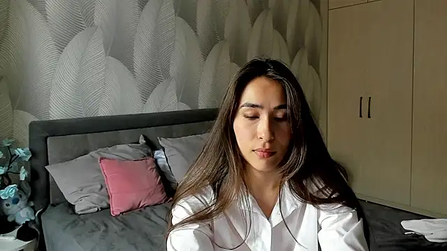 Snapshot of Bambiii_bby chatting on 22, 6, 2026 Bambiii bby online show from 22, 6, 2026