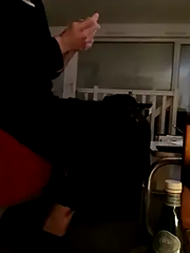 Snapshot of crems77 chatting on 11, 2, 2026 crems77 online show from 11, 2, 2026