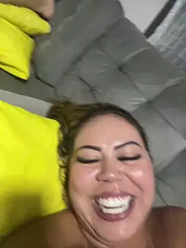 Snapshot of lariic chatting on 11, 1, 2025 lariic online show from 11, 1, 2025