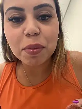 Snapshot of lariic chatting on 25, 2, 2026 lariic online show from 25, 2, 2026