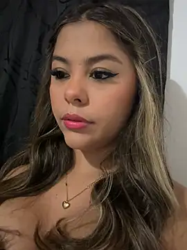 Snapshot of tuckersabrina chatting on 14, 12, 2024 tuckersabrina online show from 14, 12, 2024