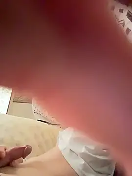 Snapshot of devinshd chatting on 17, 11, 2025 devinshd online show from 17, 11, 2025