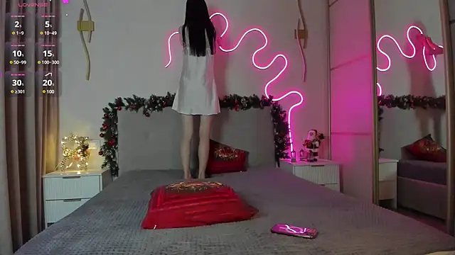 flora off online show from 11, 1, 2025