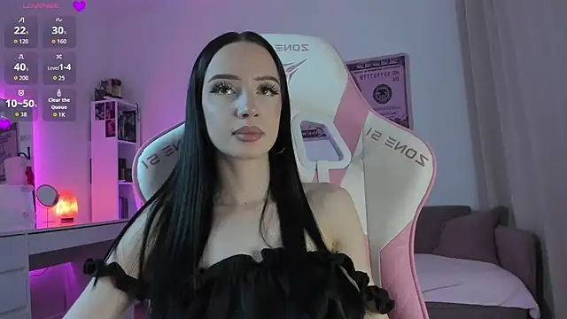 Snapshot of flora_off chatting on 18, 5, 2026 flora off online show from 18, 5, 2026