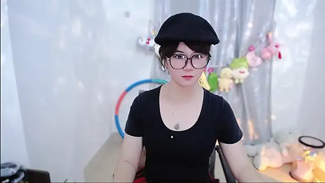 Snapshot of Fan_ting chatting on 27, 10, 2025 Fan ting online show from 27, 10, 2025