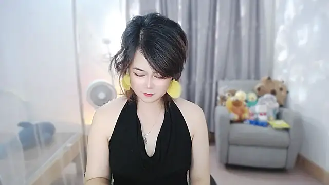 Snapshot of Fan_ting chatting on 15, 7, 2026 Fan ting online show from 15, 7, 2026