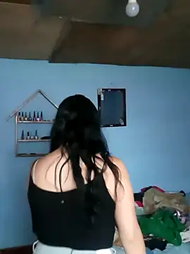 Elvishcassie  online show from 30, 11, 2025