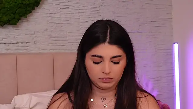 RachelSwaan online show from 8, 12, 2024