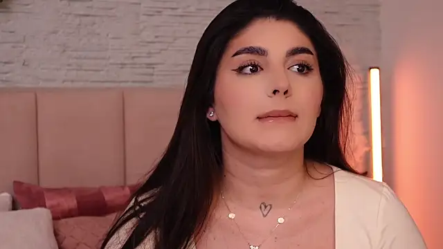 RachelSwaan online show from 3, 2, 2025