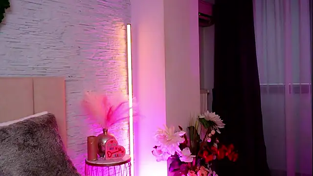 RachelSwaan online show from 17, 2, 2026