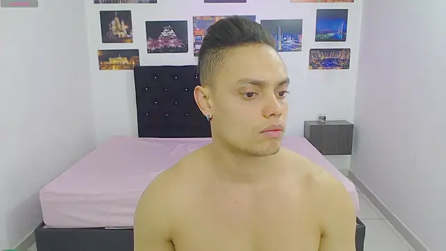 Booy Hott online show from 18, 12, 2024