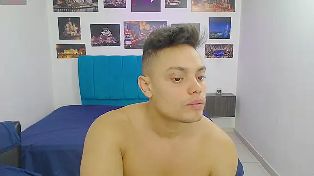 Booy Hott online show from 25, 1, 2025