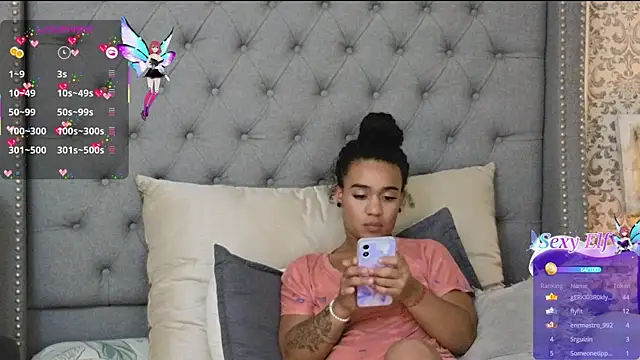 evafoxs online show from 23, 3, 2025