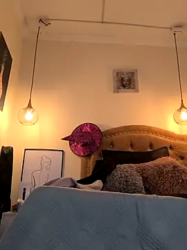 evafoxs online show from 3, 11, 2025