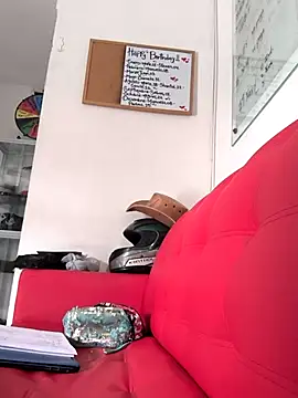 evafoxs online show from 12, 11, 2025