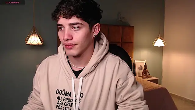 AlejooTwink online show from 26, 1, 2025