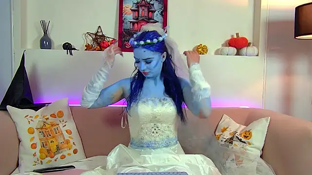 AlexandraBloom online show from 30, 10, 2025