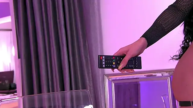 IvyRaven online show from 30, 9, 2025