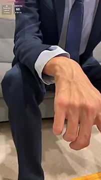 Snapshot of kimkim123123 chatting on 7, 10, 2025 kimkim123123 online show from 7, 10, 2025