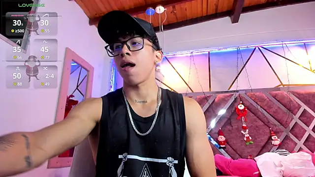 Snapshot of AkazaBoy_ chatting on 21, 12, 2024 AkazaBoy online show from 21, 12, 2024