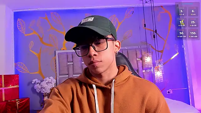 Snapshot of AkazaBoy_ chatting on 16, 12, 2025 AkazaBoy online show from 16, 12, 2025