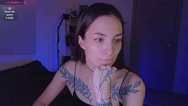 Snapshot of Space_X_Roxy_ chatting on 1, 12, 2024 Space X Roxy online show from 1, 12, 2024