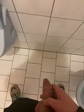 daubine46 online show from 16, 2, 2026