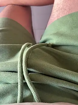 Snapshot of daubine46 chatting on 24, 6, 2026 daubine46 online show from 24, 6, 2026