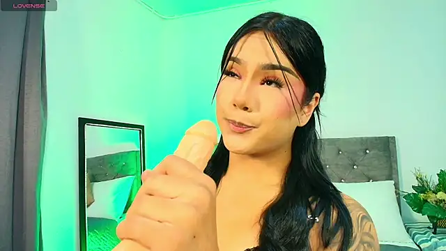 AssQueen18 online show from 1, 11, 2025