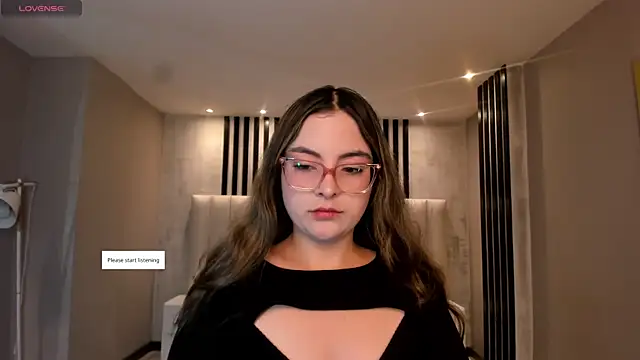 Snapshot of AllisonRogersX chatting on 19, 5, 2026 AllisonRogersX online show from 19, 5, 2026