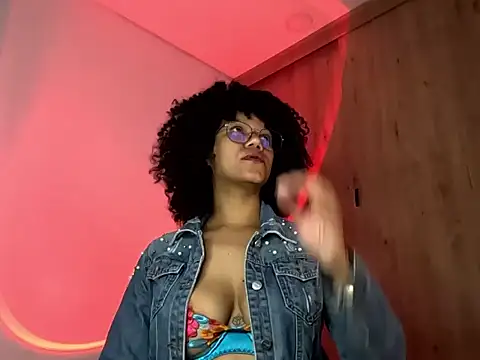 Ale xandra online show from 15, 4, 2026