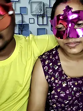 Snapshot of Hot_Bhabi08 chatting on 5, 5, 2026 Hot Bhabi08 online show from 5, 5, 2026