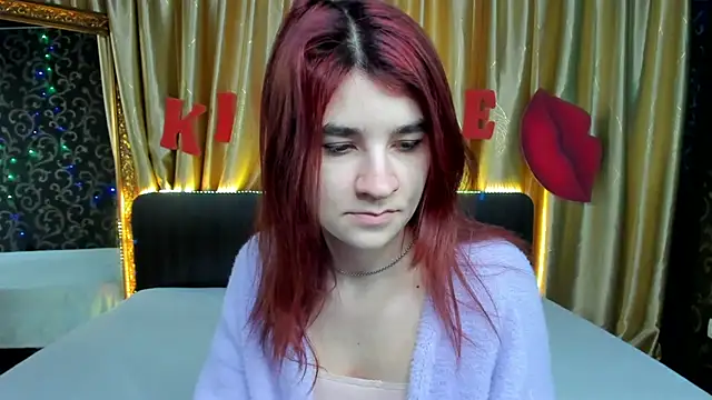  Polly Love  online show from 19, 2, 2025