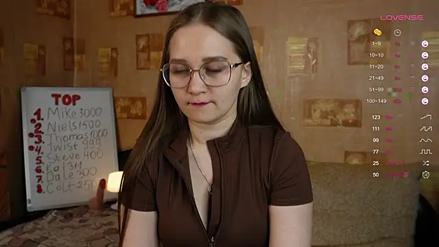 Miatiny online show from 2, 3, 2025