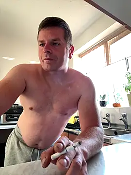 Snapshot of Dan_NFS chatting on 5, 10, 2025 Dan NFS online show from 5, 10, 2025