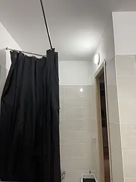 Holly Molii online show from 20, 4, 2026