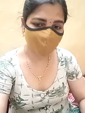 Snapshot of yourtamilcouple chatting on 4, 3, 2025 yourtamilcouple online show from 4, 3, 2025