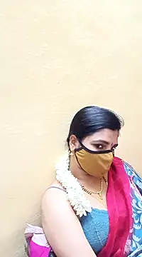 Snapshot of yourtamilcouple chatting on 7, 3, 2025 yourtamilcouple online show from 7, 3, 2025