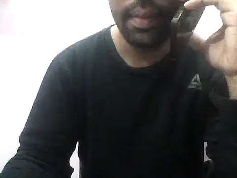 Snapshot of guryverma chatting on 25, 11, 2025 guryverma online show from 25, 11, 2025
