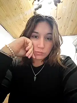 sofiwein online show from 8, 4, 2026