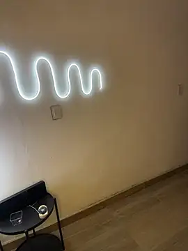 alexxaa96 online show from 27, 3, 2026